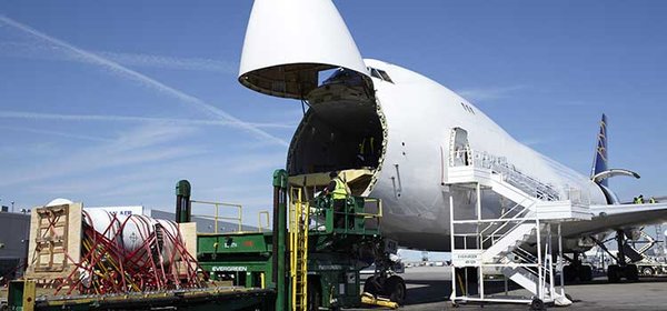 Les avantages et les inconvénients du transport aérien